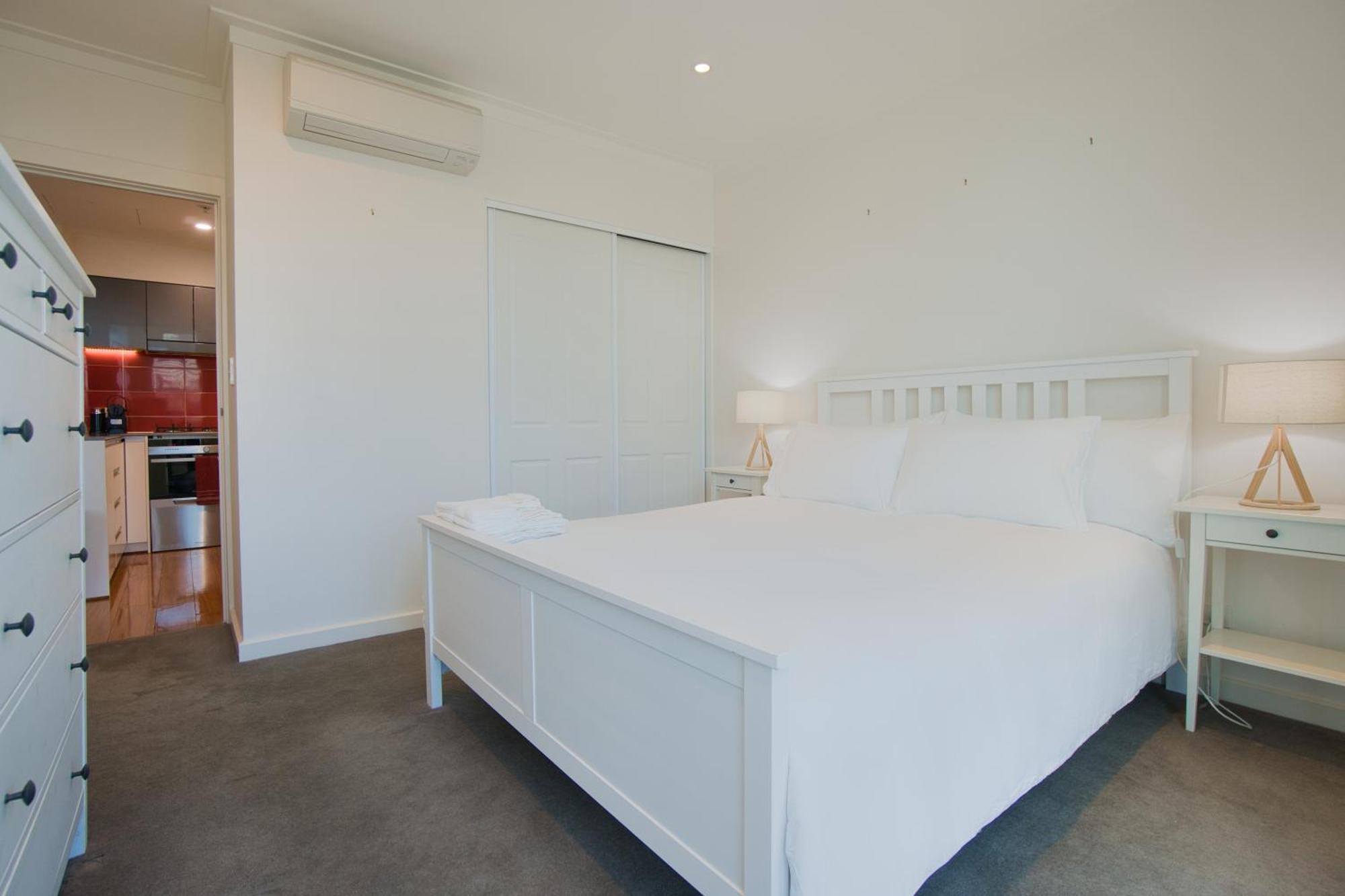 Amyra Residences At The Rowlands Apartments Adelaide Esterno foto